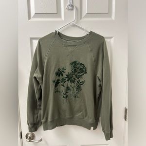American Eagle Green Floral Crewneck